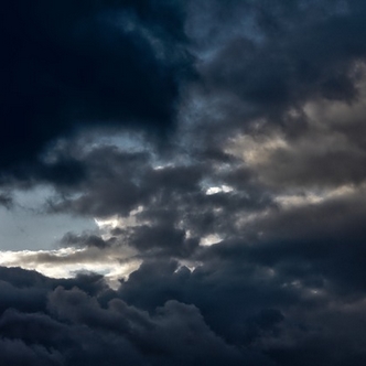 Tosin's Bible Blog: Storm Clouds